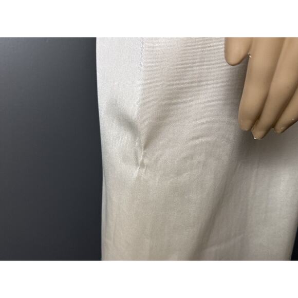 Vintage Vanity Fair Half Slip Cream Size Small L Antron III Dupont Nylon USA - Picture 6 of 8